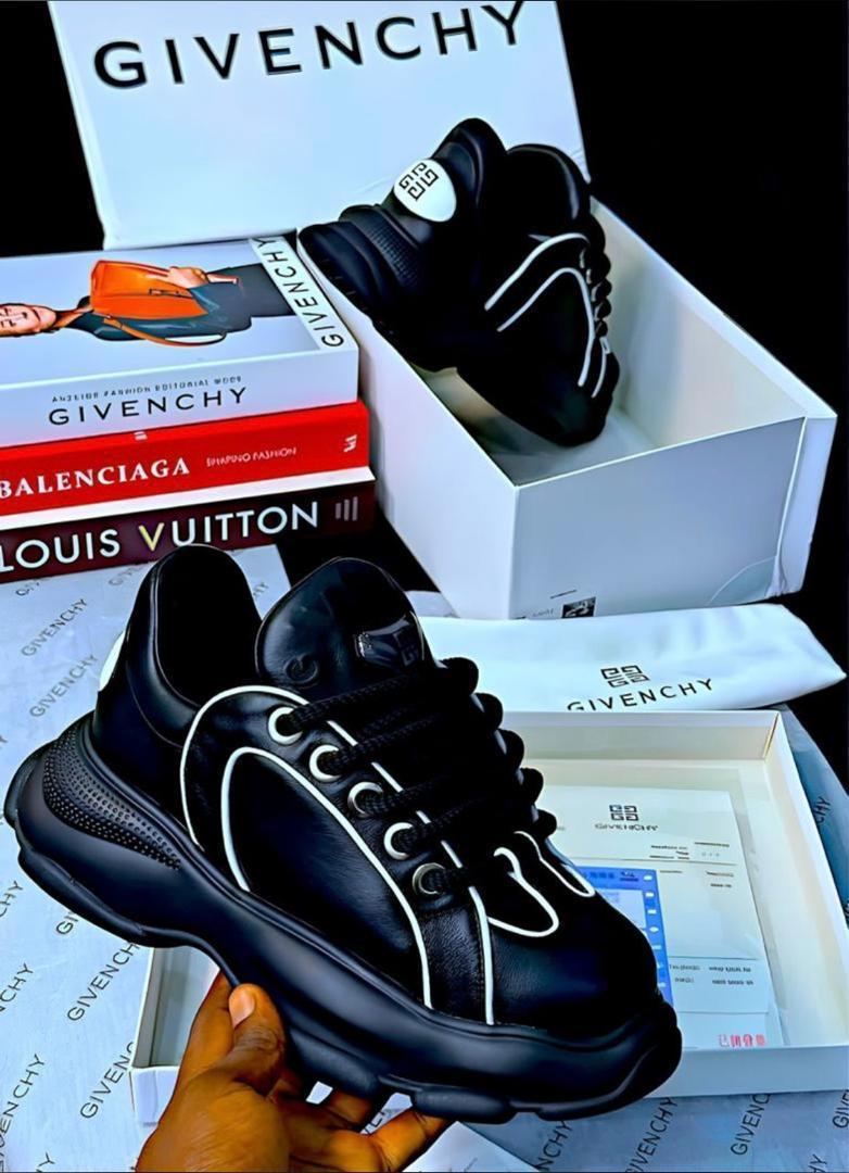 sneakers-in-a-box-showcasing-the-givency-brand-logo-and-the-product-type-the-image-also-highlights-the-sneakers-design-and-features-emphasizing-their-comfort-and-style-67f7d663e9dc4.jpg
